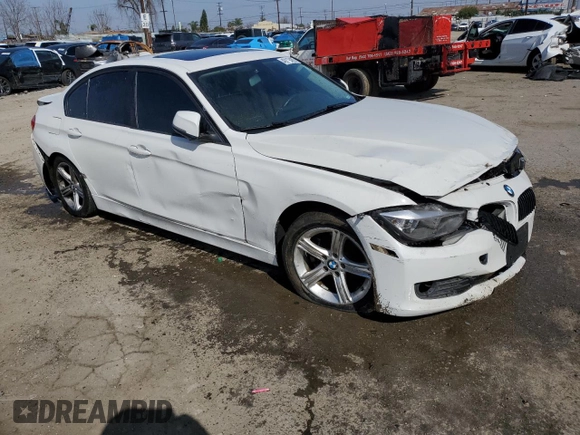 2015 BMW 3 Series 320i z VIN WBA3B1C59FK141566, wystawiony jako Copart lot #49119465 z przebiegiem 75 310 mil mil oraz Szkoda całkowita • Salvage title. Historia ofert i sprzedaży dostępna na DreamBid. Obrazek 4.
