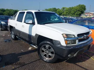 2003 Chevrolet Avalanche z VIN 3GNEK13T13G312332, wystawiony jako IAAI lot #42785187 z przebiegiem 197 785 mil mil oraz . Historia ofert i sprzedaży dostępna na DreamBid. Obrazek 1.