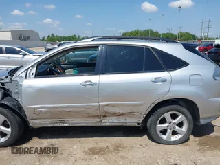 2008 Lexus RX 350 z VIN 2T2GK31U98C032406, wystawiony jako IAAI lot #42106566 z przebiegiem 102 023 mil mil oraz . Historia ofert i sprzedaży dostępna na DreamBid. Obrazek 15.
