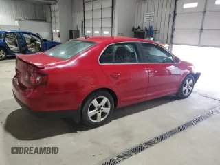 2008 Volkswagen Jetta SE z VIN 3VWRZ71K48M130858, wystawiony jako Copart lot #63095595 z przebiegiem 111 859 mil mil oraz Szkoda całkowita • Salvage title. Historia ofert i sprzedaży dostępna na DreamBid. Obrazek 3.