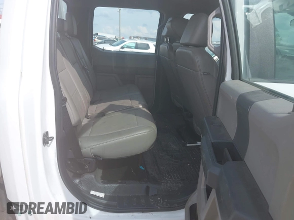 2022 Ford Super Duty F-250 SRW XL with VIN 1FD7W2A66NEF91226, listed as a IAAI auction lot 42099133 with 62,760 mi miles. Bid and sale history available at carsss.com. Image 8.