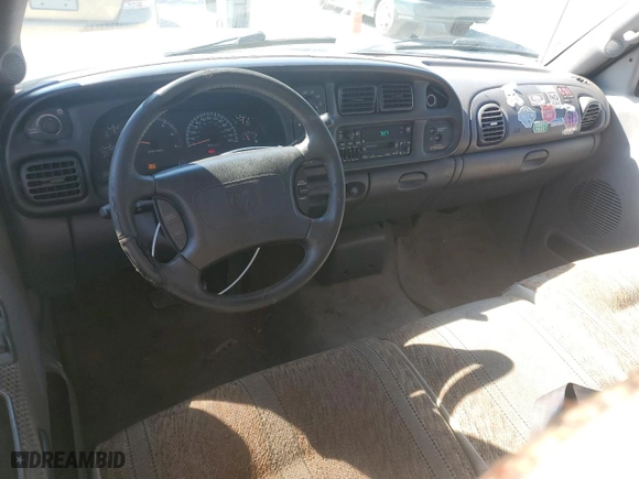 1998 Dodge Ram 1500 with VIN 3B7HC13Z1WG131145, listed as a Copart auction lot 46239105 with 189,629 mi miles and Clean Title. Bid and sale history available at carsss.com. Image 8.