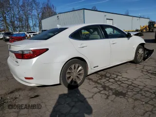 2013 Lexus ES 300h z VIN JTHBW1GG2D2018105, wystawiony jako Copart lot #45091035 z przebiegiem 182 016 mil mil oraz Szkoda całkowita • Salvage title. Historia ofert i sprzedaży dostępna na DreamBid. Obrazek 3.