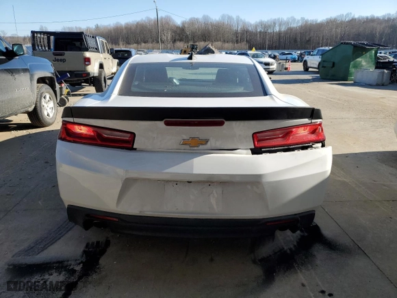 2018 Chevrolet Camaro 2LT with VIN 1G1FD1RS5J0168185, listed as a Copart auction lot 43020075 with 56,312 mi miles and Salvage Title. Bid and sale history available at carsss.com. Image 6.