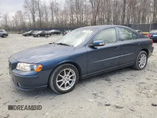 2009 Volvo S60 2.5T with VIN YV1RS592292735769, listed as a Copart auction lot 47197485 with 165,331 mi miles and Clean Title. Bid and sale history available at carsss.com. Image 1.