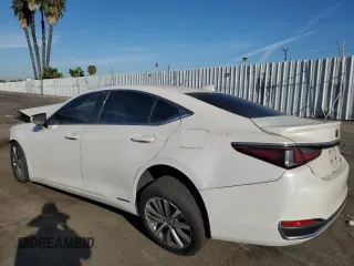 2021 Lexus ES with VIN 58ACA1C12MU003361, listed as a Copart auction lot 74753474 with 118,571 mi miles and Salvage Title. Bid and sale history available at carsss.com. Image 2.