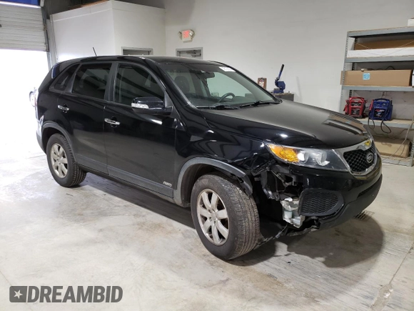 2013 Kia Sorento LX with VIN 5XYKTCA65DG333203, listed as a Copart auction lot 75594824 with 201,955 mi miles and Salvage Title. Bid and sale history available at carsss.com. Image 4.