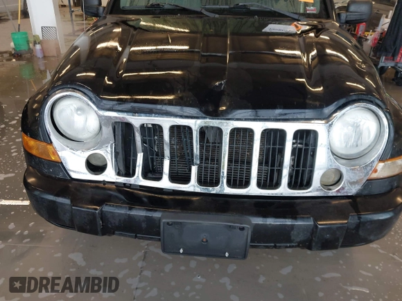 2007 Jeep Liberty Limited z VIN 1J4GL58K87W508744, wystawiony jako IAAI lot #40986728 z przebiegiem 179 291 mil mil oraz . Historia ofert i sprzedaży dostępna na DreamBid. Obrazek 6.