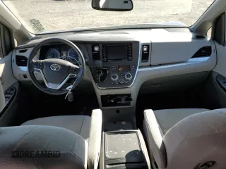 2018 Toyota Sienna LE Auto Access Seat with VIN 5TDKZ3DCXJS910757, listed as a Copart auction lot 46435435 with 80,774 mi miles and Salvage Title. Bid and sale history available at carsss.com. Image 8.