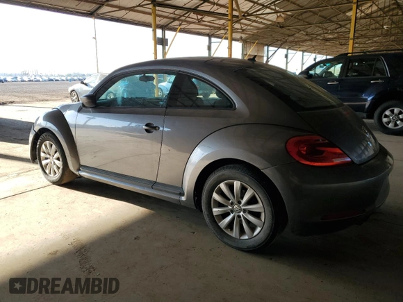 2013 Volkswagen Beetle Entry with VIN 3VWFP7AT5DM660333, listed as a Copart auction lot 55804995 with 89,249 mi miles and Clean Title. Bid and sale history available at DreamBid. Image 2.
