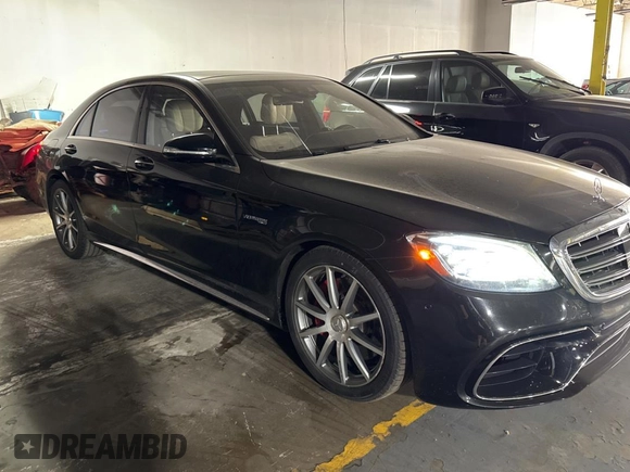2018 Mercedes-Benz S 63 AMG with VIN WDDUG8JB5JA357171, listed as a Copart auction lot 61851595 with 4,824 mi miles and Clean title. Bid and sale history available at DreamBid. Image 1.