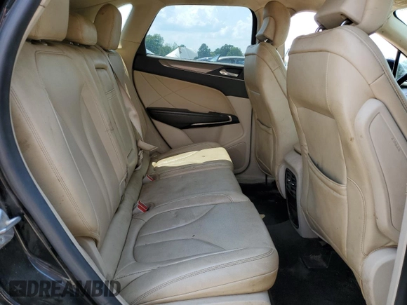 2017 Lincoln MKC Premiere with VIN 5LMCJ1C98HUL45722, listed as a Copart auction lot 61970445 with 249,679 mi miles and Salvage title. Bid and sale history available at DreamBid. Image 11.