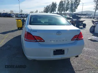 2005 Toyota Avalon XL with VIN 4T1BK36B55U020625, listed as a IAAI auction lot 41609693 with 150,975 mi miles and . Bid and sale history available at DreamBid. Image 15.