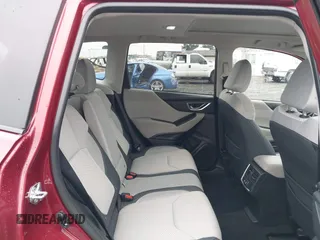 2024 Subaru Forester Premium with VIN JF2SKADC8RH463095, listed as a IAAI auction lot 41514816 with 9,041 mi miles. Bid and sale history available at carsss.com. Image 8.