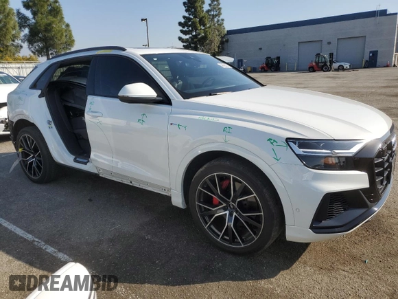 2019 Audi Q8 Premium Plus with VIN WA1EVAF1XKD041089, listed as a Copart auction lot 44420035 with 76,508 mi miles and Salvage Title. Bid and sale history available at carsss.com. Image 4.