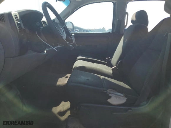 2011 Chevrolet Silverado 1500 LS with VIN 3GCPCREA6BG401823, listed as a Copart auction lot 85813824 with 147,882 mi miles and Clean Title. Bid and sale history available at carsss.com. Image 7.