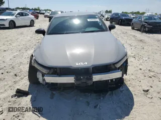 2024 Kia K5 GT-Line z VIN 5XXG64J28RG240655, wystawiony jako Copart lot #53449025 z przebiegiem 47 580 mil mil oraz Szkoda całkowita • Salvage title. Historia ofert i sprzedaży dostępna na DreamBid. Obrazek 5.