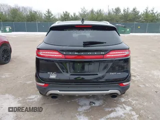 2017 Lincoln MKC Premiere with VIN 5LMCJ1D91HUL33023, listed as a IAAI auction lot 40976537 with 112,695 mi miles. Bid and sale history available at carsss.com. Image 16.
