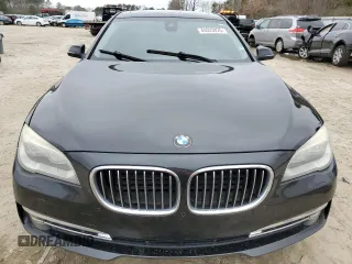 2015 BMW 7 Series 750Li with VIN WBAYE8C51FD781877, listed as a Copart auction lot 44023825 with 91,370 mi miles and Salvage Title. Bid and sale history available at carsss.com. Image 5.