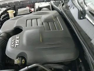 2017 Dodge Challenger SXT Plus z VIN 2C3CDZAG5HH535967, wystawiony jako IAAI lot #42933325 z przebiegiem 165 260 mil mil oraz . Historia ofert i sprzedaży dostępna na DreamBid. Obrazek 22.