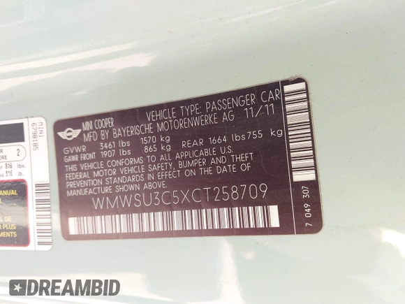 2012 MINI Hardtop with VIN WMWSU3C5XCT258709, listed as a IAAI auction lot 42265461 with 197,678 mi miles and . Bid and sale history available at DreamBid. Image 9.