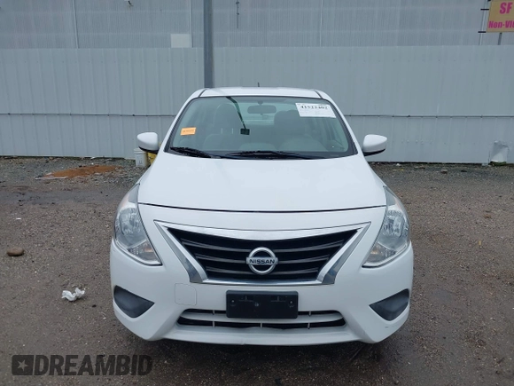 2015 Nissan Versa SV with VIN 3N1CN7AP3FL950323, listed as a IAAI auction lot 41522402 with 23,579 mi miles. Bid and sale history available at carsss.com. Image 13.