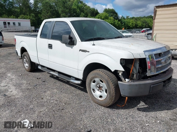 2009 Ford F-150 STX with VIN 1FTRX12W89KB56105, listed as a IAAI auction lot 42521283 with Not provided miles and . Bid and sale history available at DreamBid. Image 1.