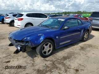 2004 Ford Mustang Standard with VIN 1FAFP40684F188213, listed as a Copart auction lot 62020175 with 177,460 mi miles and Salvage title. Bid and sale history available at DreamBid. Image 1.