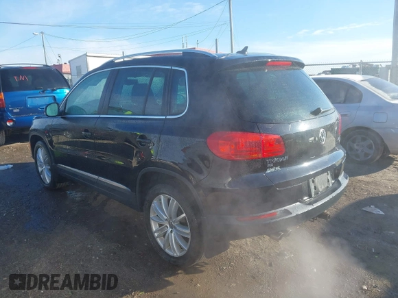 2016 Volkswagen Tiguan S with VIN WVGBV7AX3GW522378, listed as a IAAI auction lot 41391294 with 106,278 mi miles and . Bid and sale history available at DreamBid. Image 14.