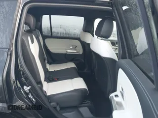 2021 Mercedes-Benz GLB 250 z VIN W1N4M4GB3MW107480, wystawiony jako IAAI lot #41827300 z przebiegiem 45 967 mil mil oraz . Historia ofert i sprzedaży dostępna na DreamBid. Obrazek 8.