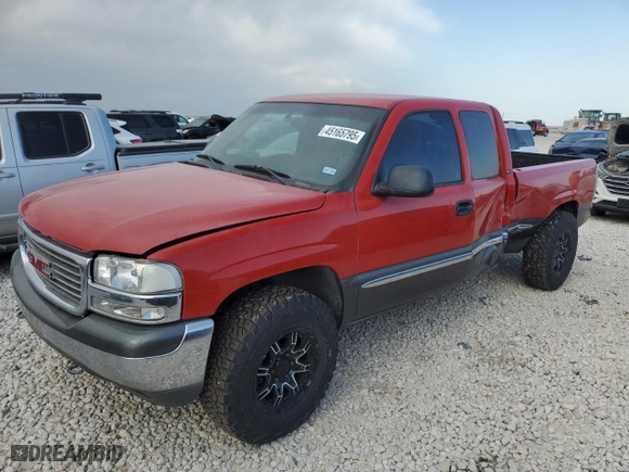 2000 GMC Sierra 1500 SLE with VIN 1GTEC19TXYZ259733, listed as a Copart auction lot 45165795 with 210,209 mi miles and Salvage Title. Bid and sale history available at carsss.com. Image 1.