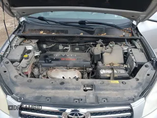 2008 Toyota RAV4 Limited with VIN JTMBD31V586066982, listed as a IAAI auction lot 42782340 with 113,616 mi miles and . Bid and sale history available at DreamBid. Image 10.