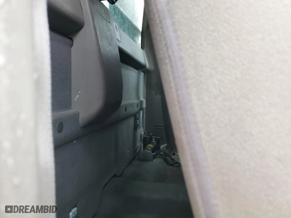 2006 Toyota Tundra with VIN 5TBJU32136S463474, listed as a Copart auction lot 85275444 with 338,608 mi miles and Salvage Title. Bid and sale history available at carsss.com. Image 10.