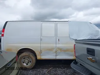 2023 Chevrolet Express Cargo с VIN 1GCWGAFP1P1102511, выставлен на аукционе IAAI как лот 42174059 с пробегом Не указан миль и . История ставок и продаж доступна на DreamBid. Изображение 14.