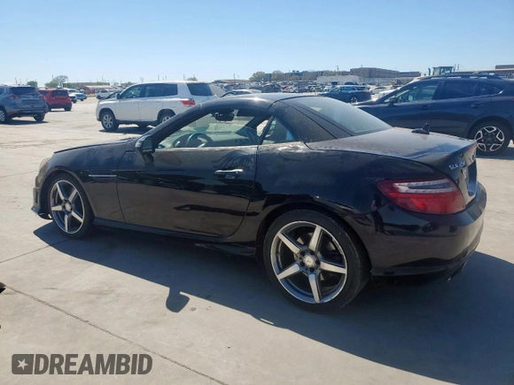 2015 Mercedes-Benz SLK 250 z VIN WDDPK4HA9FF107718, wystawiony jako Copart lot #50418325 z przebiegiem 73 718 mil mil oraz Czysty tytuł • Clean title. Historia ofert i sprzedaży dostępna na DreamBid. Obrazek 2.