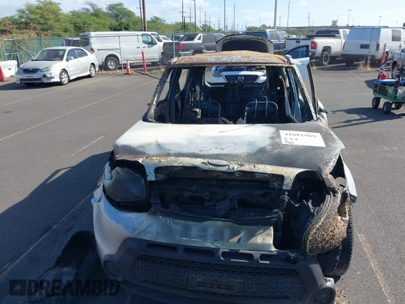 2014 Kia Soul with VIN KNDJN2A25E7721852, listed as a IAAI auction lot 41081969 with 1 mi miles. Bid and sale history available at carsss.com. Image 6.