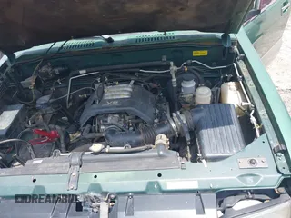 1998 Isuzu Trooper S z VIN JACDJ58X0W7908301, wystawiony jako IAAI lot #42274490 z przebiegiem 267 053 mil mil oraz . Historia ofert i sprzedaży dostępna na DreamBid. Obrazek 10.