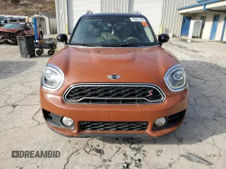 2018 MINI Countryman Cooper S with VIN WMZYT5C39J3E61682, listed as a Copart auction lot 45641125 with 98,496 mi miles and Salvage title. Bid and sale history available at DreamBid. Image 5.
