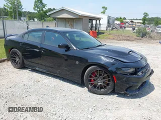 2019 Dodge Charger SRT Hellcat z VIN 2C3CDXL94KH518619, wystawiony jako IAAI lot #42300486 z przebiegiem 40 512 mil mil oraz . Historia ofert i sprzedaży dostępna na DreamBid. Obrazek 1.