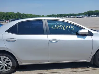 2018 Toyota Corolla L с VIN 2T1BURHE4JC016663, выставлен на аукционе IAAI как лот 42458195 с пробегом 160 512 миль миль и . История ставок и продаж доступна на DreamBid. Изображение 13.