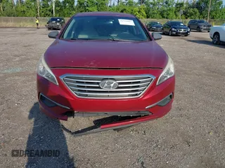 2016 Hyundai Sonata SE z VIN 5NPE24AF1GH349434, wystawiony jako IAAI lot #42555667 z przebiegiem 178 592 mil mil oraz . Historia ofert i sprzedaży dostępna na DreamBid. Obrazek 6.