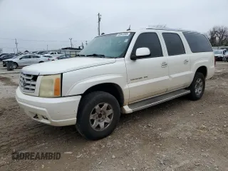 2005 Cadillac Escalade ESV z VIN 3GYFK66N05G258557, wystawiony jako Copart lot #46943305 z przebiegiem 246 719 mil mil oraz Tytuł czysty. Historia ofert i sprzedaży dostępna na DreamBid. Obrazek 1.