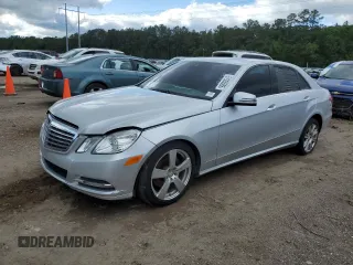 2013 Mercedes-Benz E-Class E 350 Luxury with VIN WDDHF5KBXDA688320, listed as a Copart auction lot 51935685 with 121,057 mi miles and Clean Title. Bid and sale history available at carsss.com. Image 1.