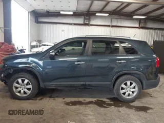 2011 Kia Sorento LX with VIN 5XYKT4A12BG127151, listed as a IAAI auction lot 41891186 with 103,690 mi miles. Bid and sale history available at carsss.com. Image 15.