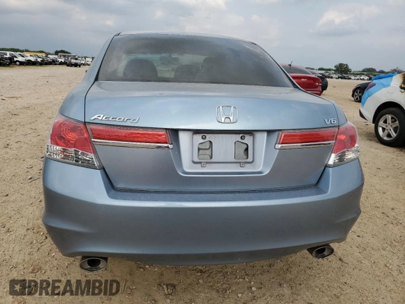 2011 Honda Accord EX z VIN 1HGCP3F77BA027015, wystawiony jako Copart lot #55160465 z przebiegiem 156 704 mil mil oraz Czysty tytuł • Clean title. Historia ofert i sprzedaży dostępna na DreamBid. Obrazek 6.