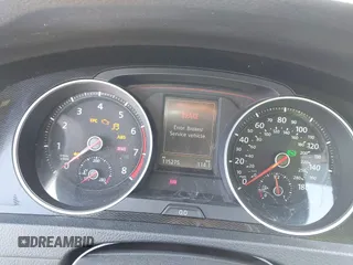 2016 Volkswagen GTI SE с VIN 3VW4T7AU2GM009032, выставлен на аукционе IAAI как лот 42244338 с пробегом 115 275 миль миль и . История ставок и продаж доступна на DreamBid. Изображение 7.