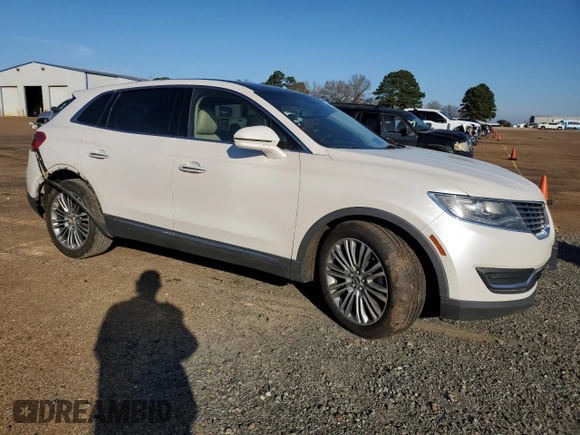 2017 Lincoln MKX Reserve with VIN 2LMPJ6LR1HBL15425, listed as a Copart auction lot 86949724 with 185,723 mi miles and Salvage Title. Bid and sale history available at carsss.com. Image 4.