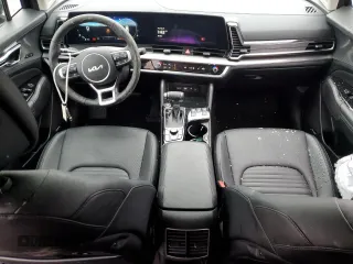2024 Kia Sportage SX-Prestige z VIN 5XYK5CDF2RG193172, wystawiony jako Copart lot #46922775 z przebiegiem 1 581 mil mil oraz Nie do naprawy • Non repairable. Historia ofert i sprzedaży dostępna na DreamBid. Obrazek 8.