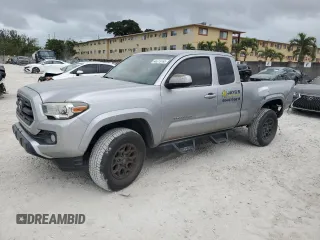 2017 Toyota Tacoma SR5 z VIN 5TFRZ5CN5HX043172, wystawiony jako Copart lot #46319185 z przebiegiem 152 483 mil mil oraz Szkoda całkowita • Salvage title. Historia ofert i sprzedaży dostępna na DreamBid. Obrazek 1.