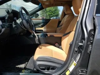 2022 Lexus ES 350 z VIN 58ADZ1B12NU131342, wystawiony jako Copart lot #50206815 z przebiegiem 21 661 mil mil oraz Szkoda całkowita • Salvage title. Historia ofert i sprzedaży dostępna na DreamBid. Obrazek 7.